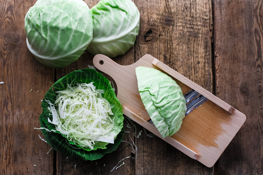 Odkryj Sekret Świeżości! Polska Młoda Kapusta – Idealna na Wiosenny Stół